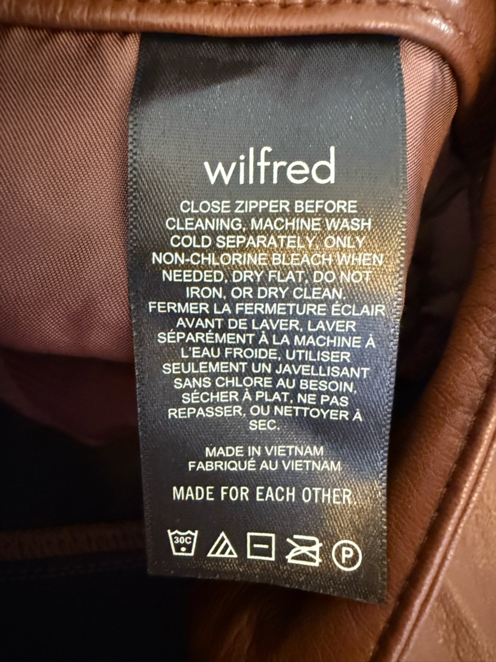 Aritzia Wilfred Melina Super High-Rise Pant Faux Leather Pants - Picture 9 of 10